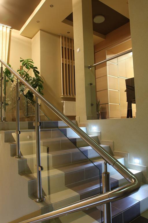 Stara Poczta Hostel Zambrow Ngoại thất bức ảnh
